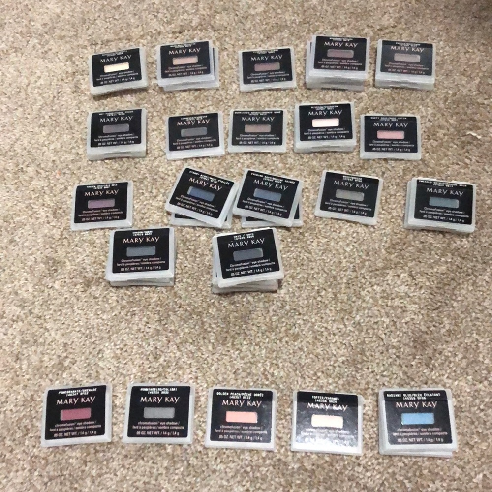 Mary Kay chromofusion eye shadow